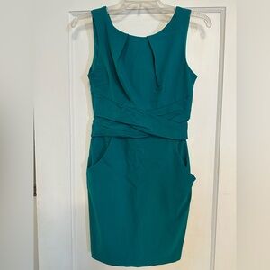Teeze Me Green Sleeveless Sheath Mini Dress